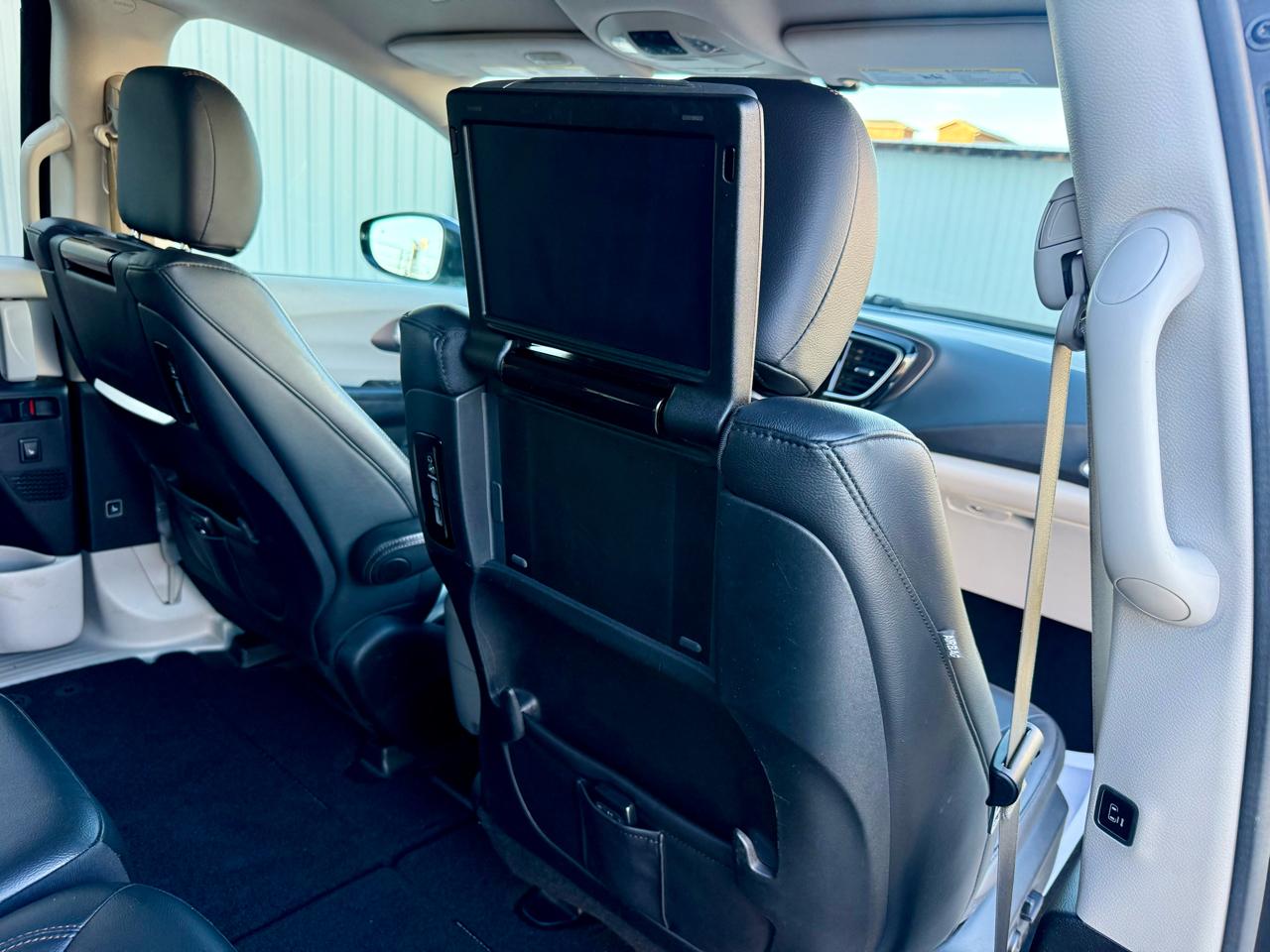 Chrysler Pacifica  2018