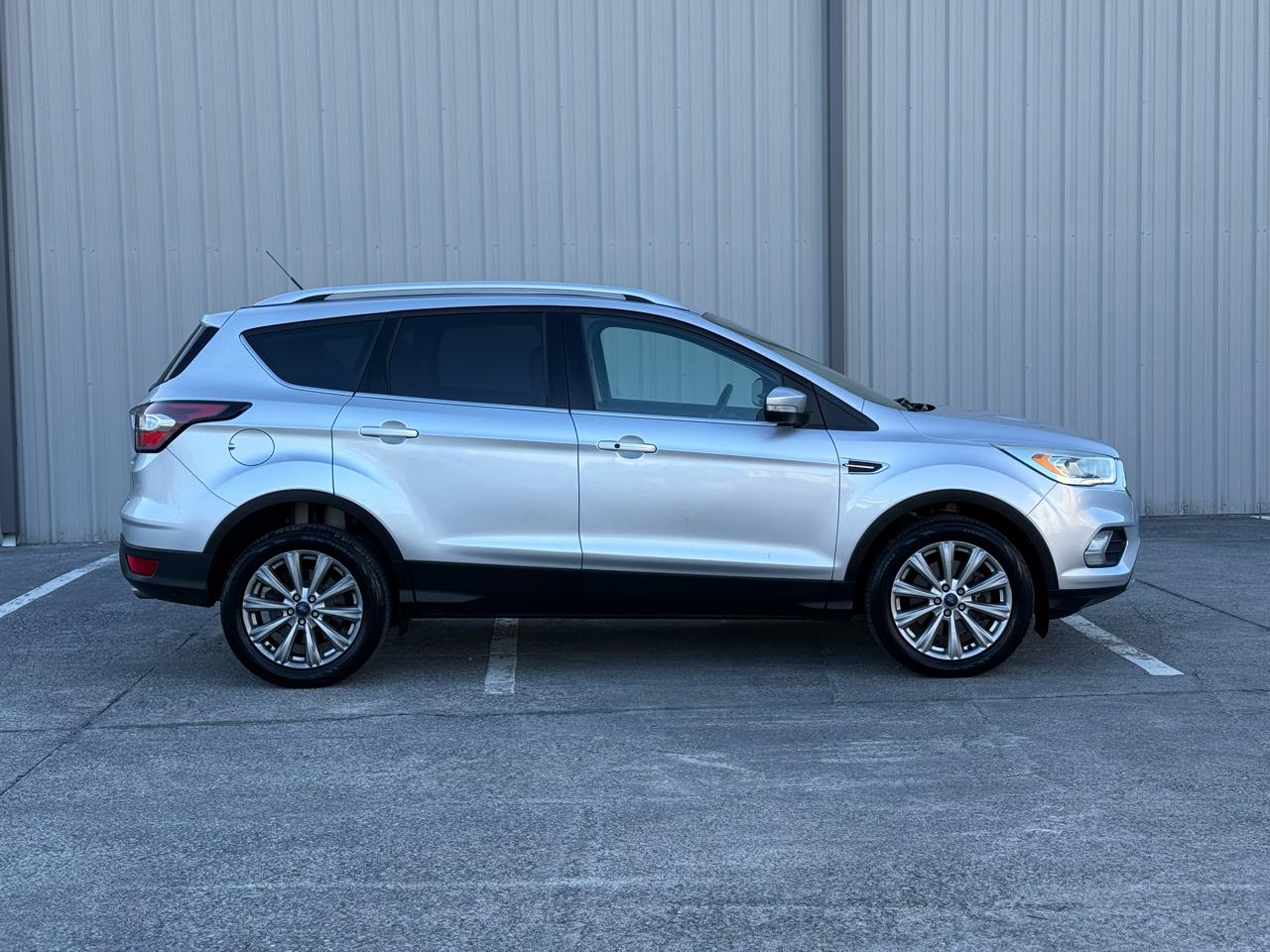 Ford Escape Titanium AWD 2017