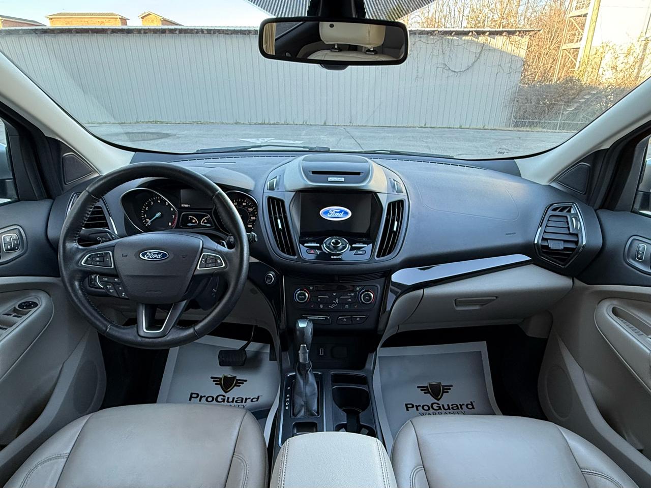 Ford Escape Titanium AWD 2017