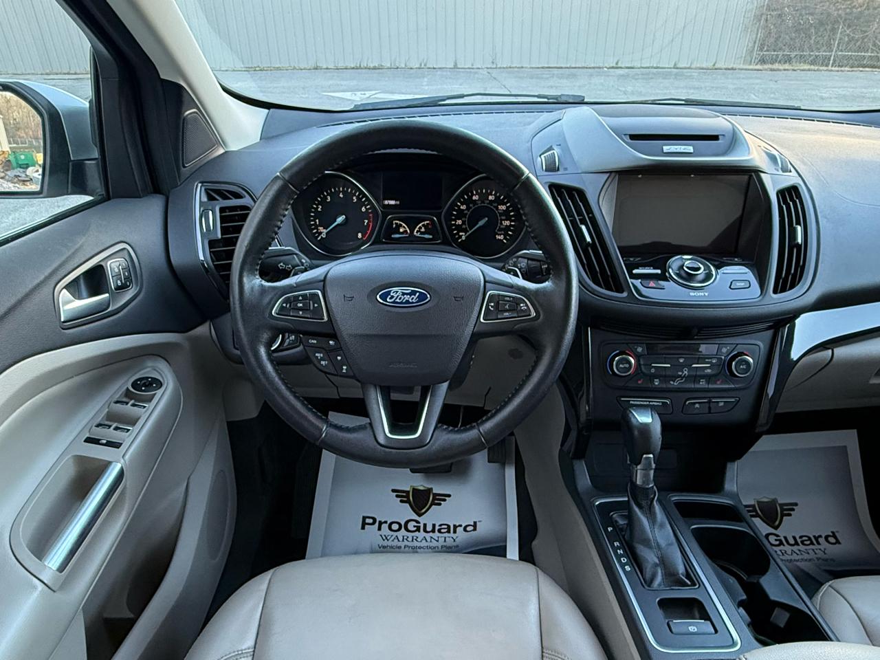 Ford Escape Titanium AWD 2017