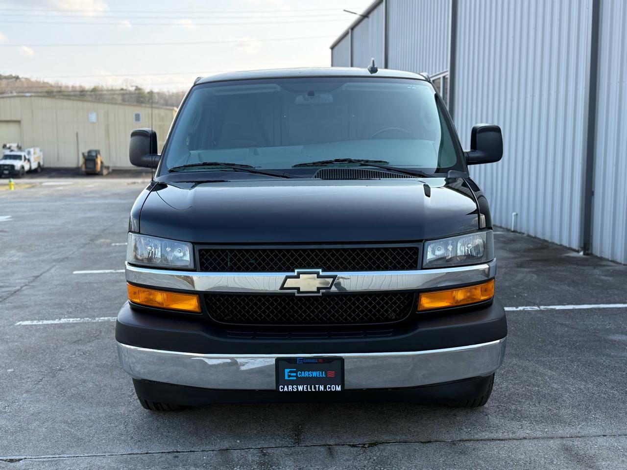 Chevrolet Express Cargo Van RWD 2500 135" 2018