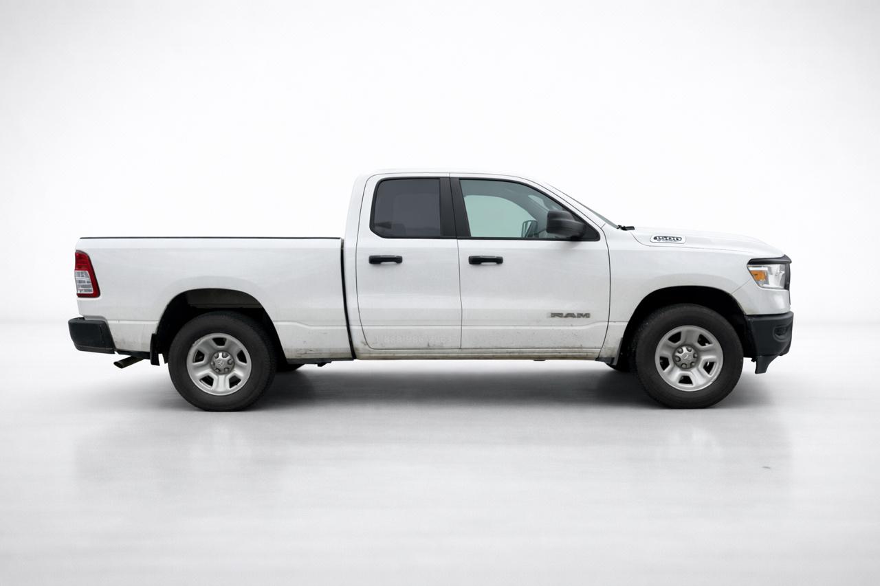 RAM 1500 Tradesman 4x4 Quad Cab 6'4" Box 2022