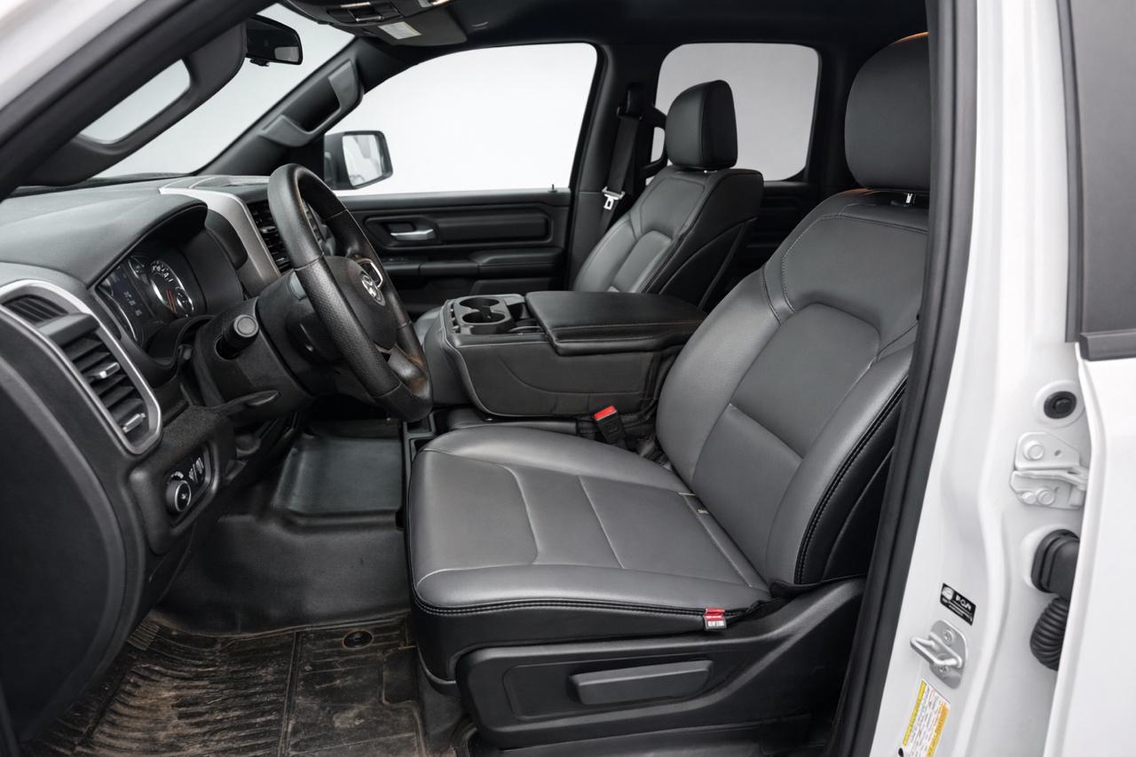 RAM 1500 Tradesman 4x4 Quad Cab 6'4" Box 2022