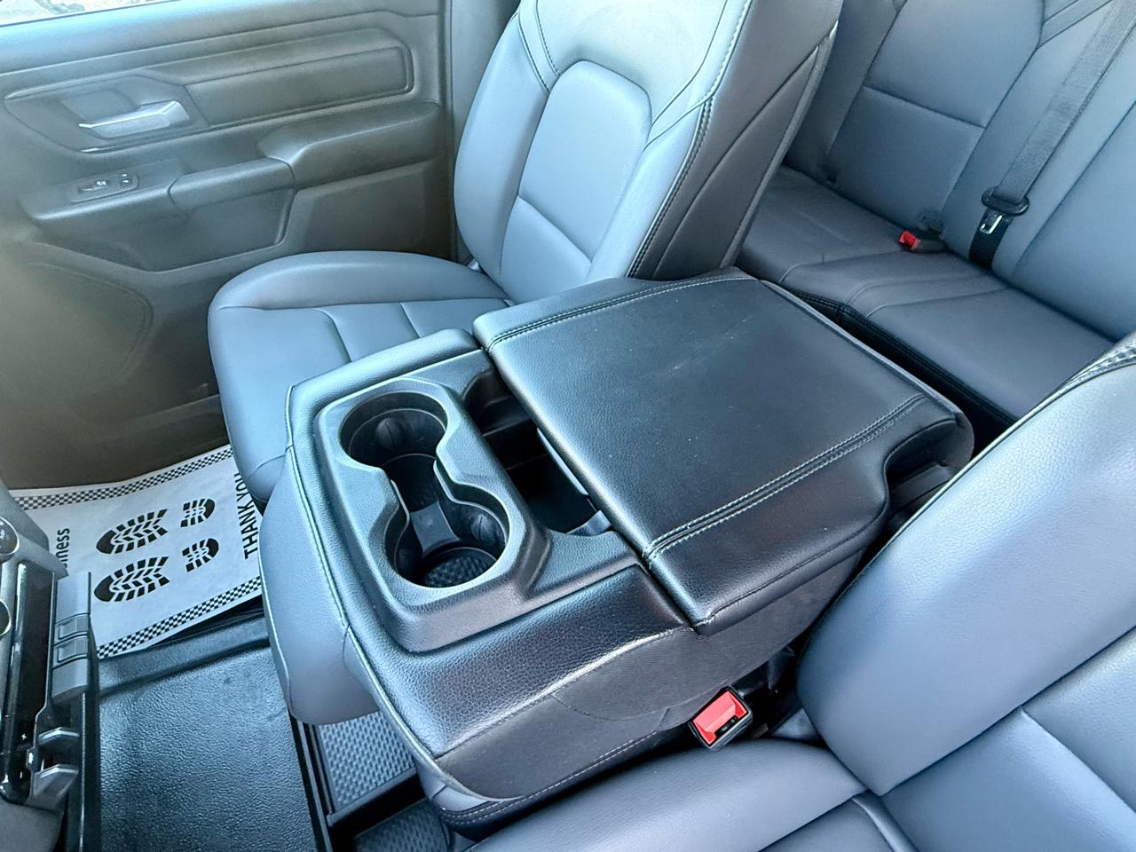 RAM 1500 Tradesman 4x4 Quad Cab 6'4" Box 2022