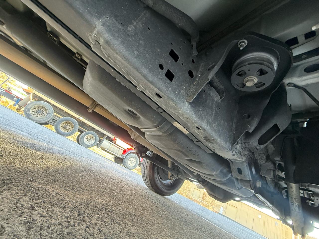 RAM 1500 Tradesman 4x4 Quad Cab 6'4" Box 2022