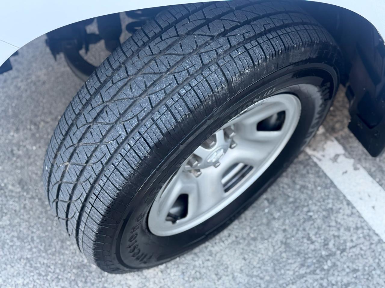 RAM 1500 Tradesman 4x4 Quad Cab 6'4" Box 2022