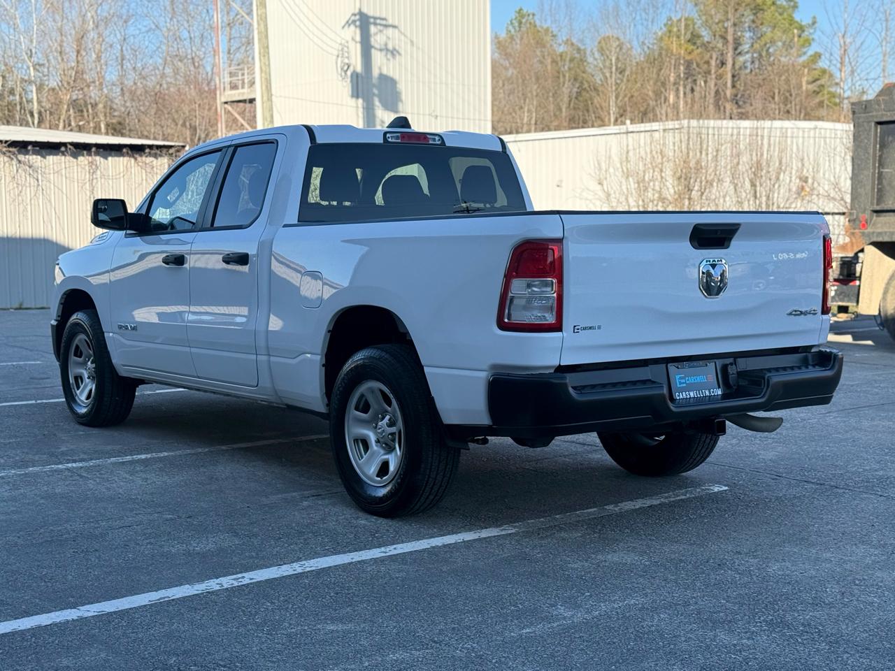 RAM 1500 Tradesman 4x4 Quad Cab 6'4" Box 2022