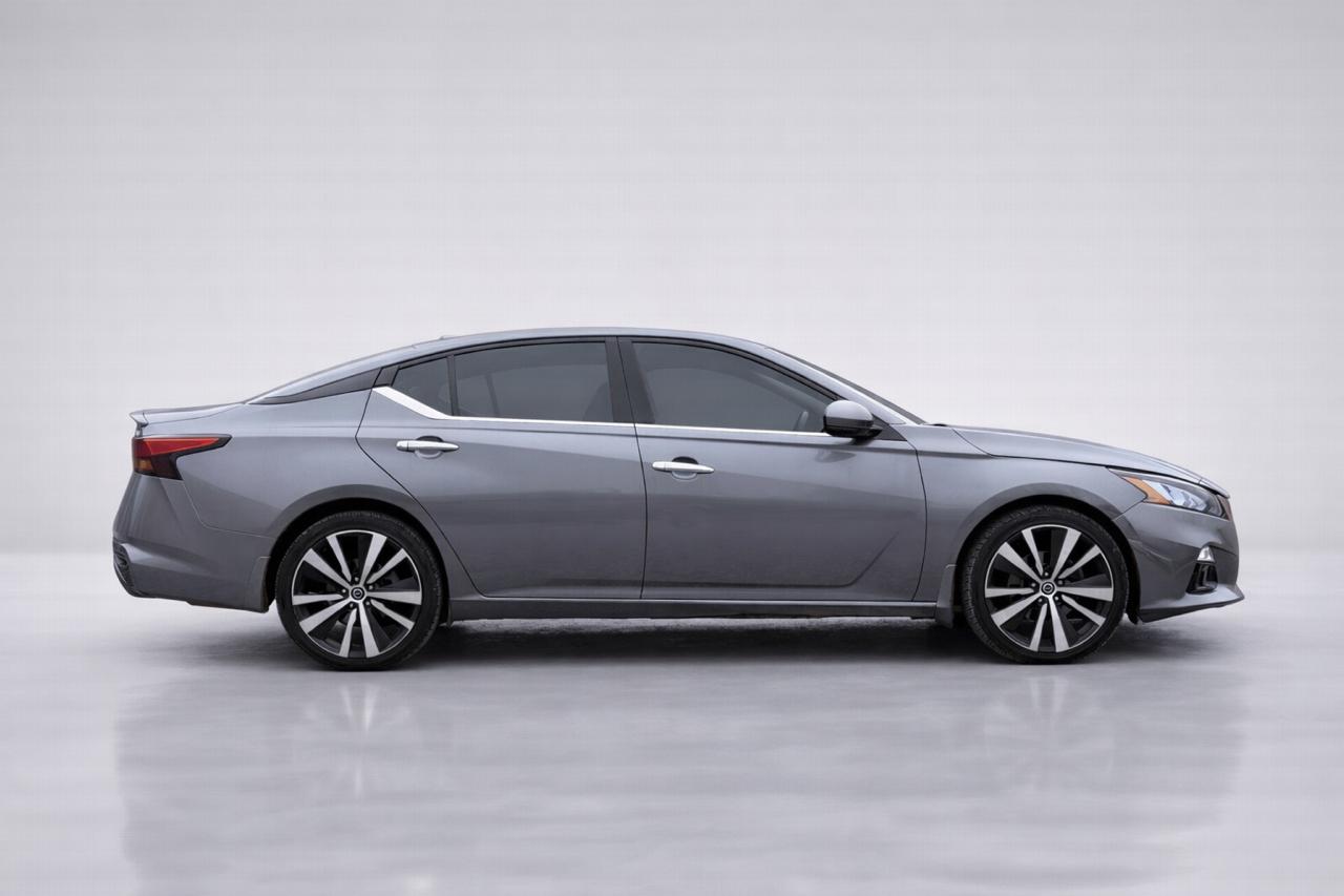 Nissan Altima 2.5 Platinum AWD Sedan 2020