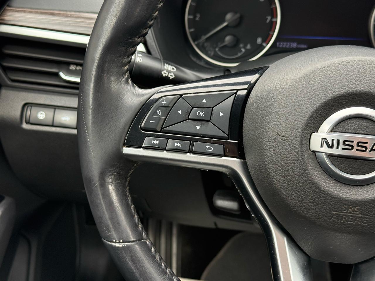 2020 Nissan Altima Platinum - Photo 14