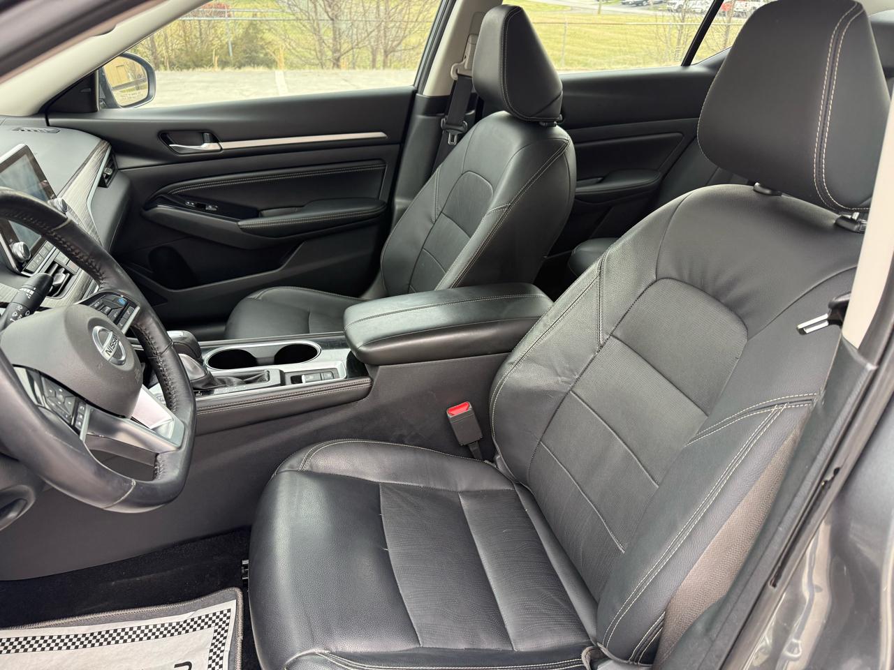 2020 Nissan Altima Platinum - Photo 18