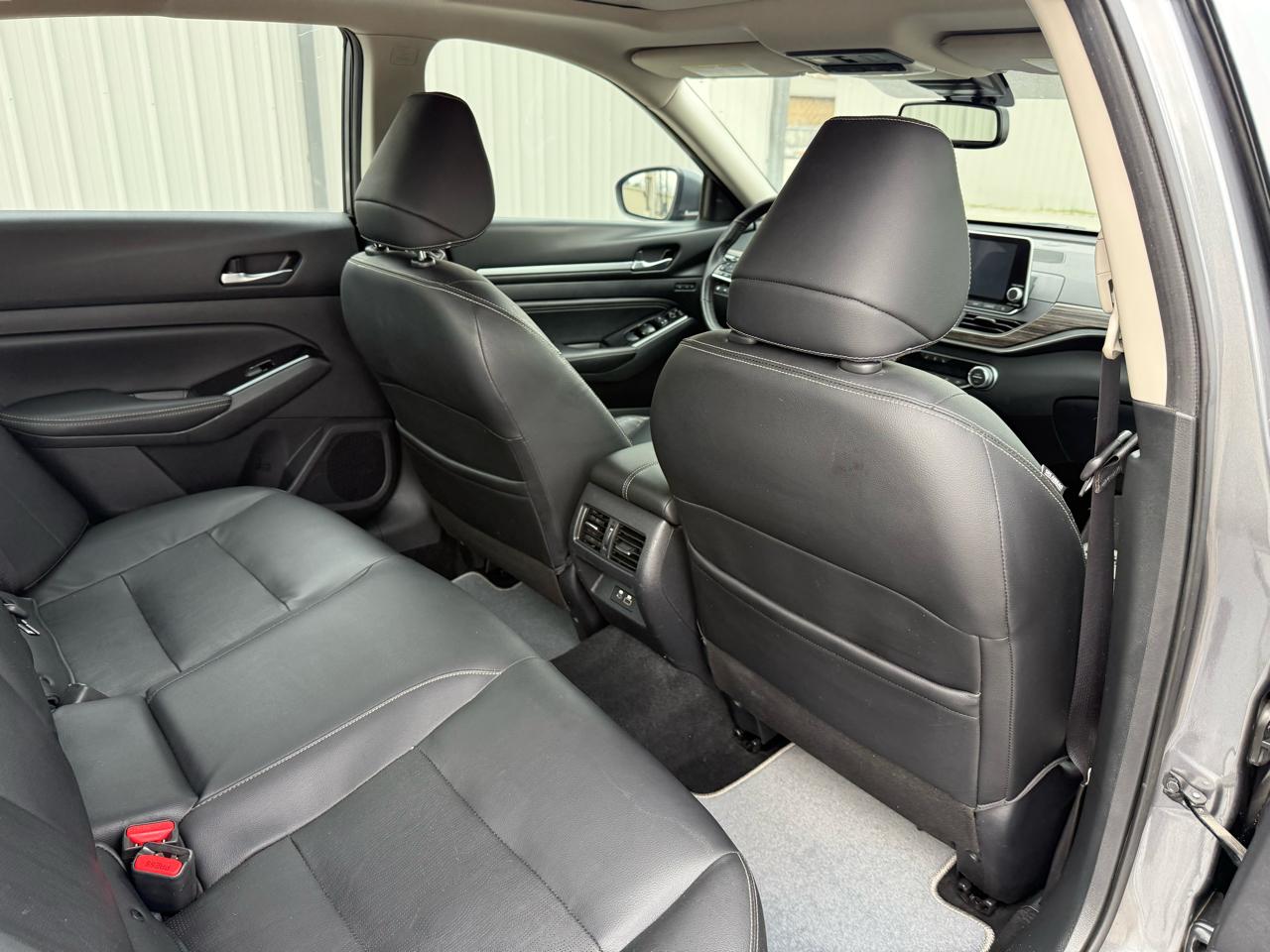 2020 Nissan Altima Platinum - Photo 27