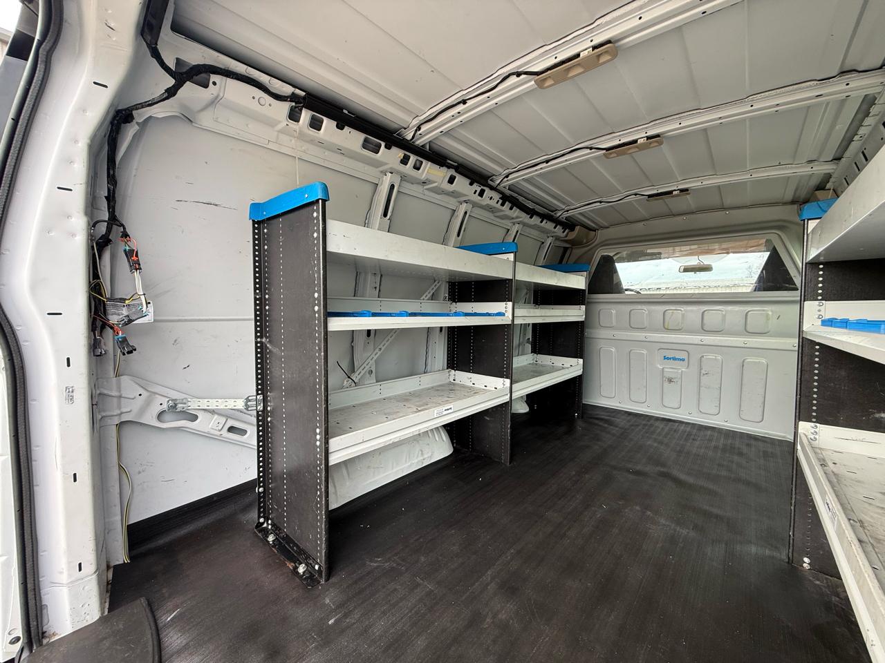 Chevrolet Express Cargo Van RWD 2500 135" 2019