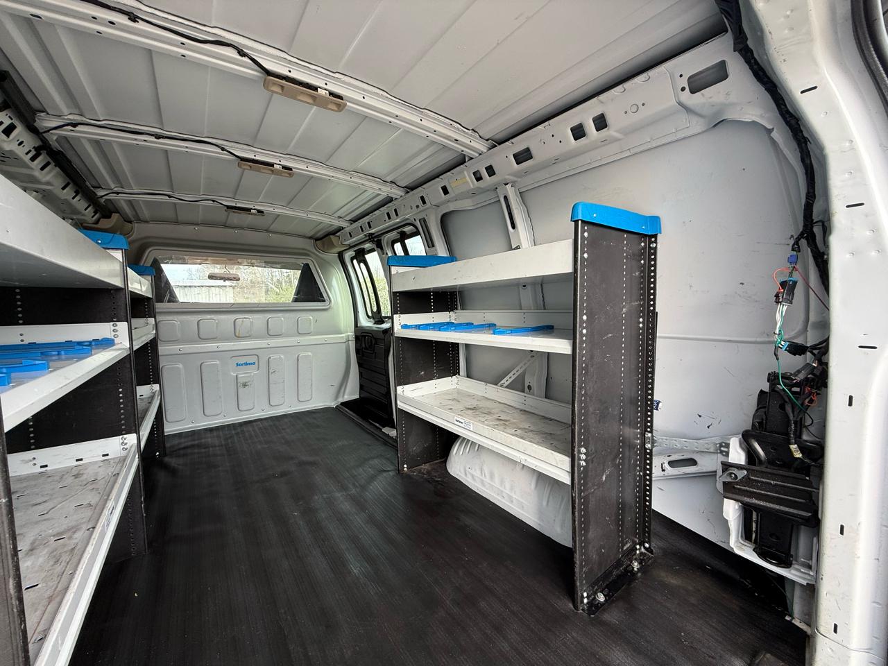 Chevrolet Express Cargo Van RWD 2500 135" 2019