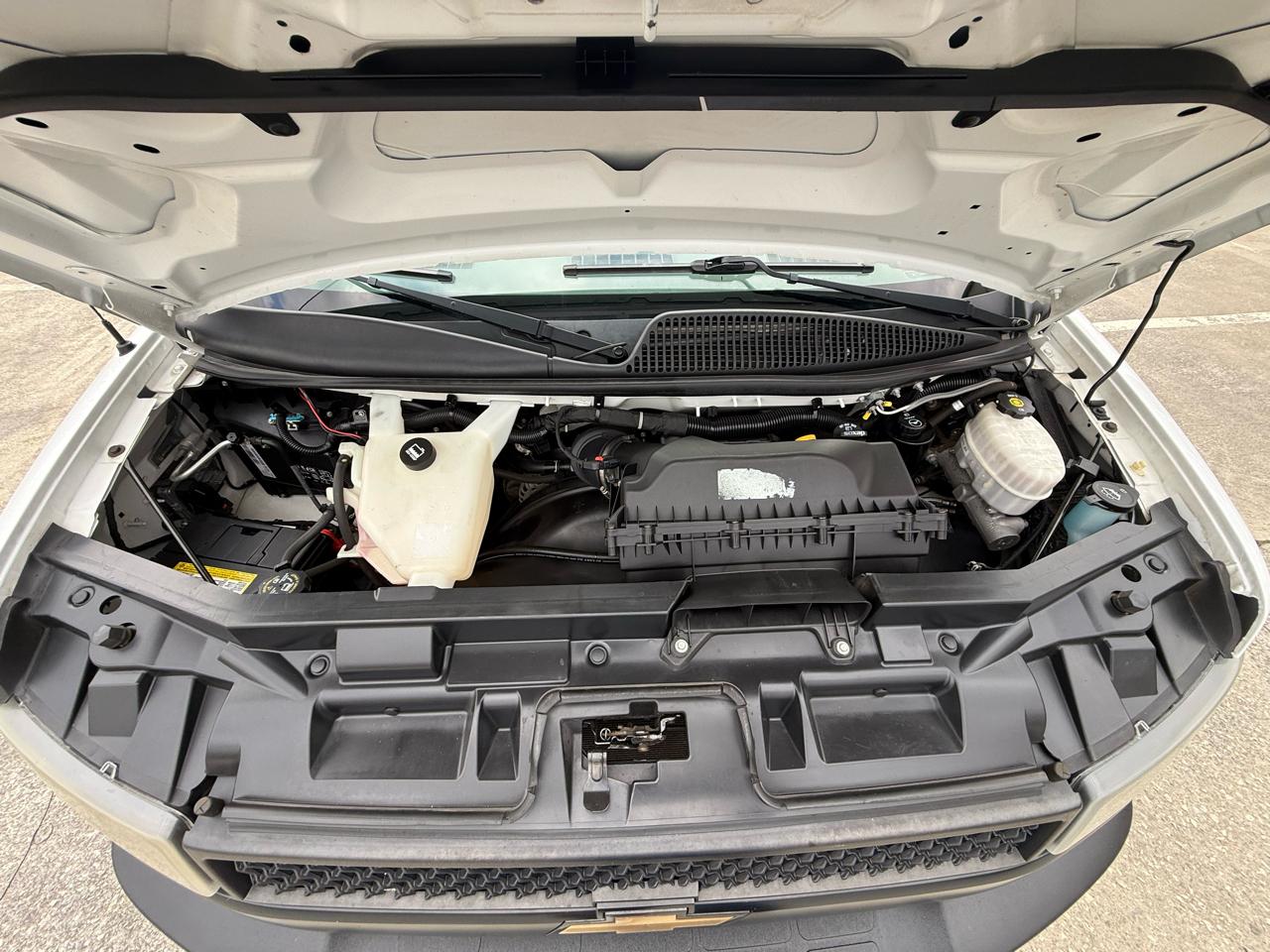 Chevrolet Express Cargo Van RWD 2500 135" 2019