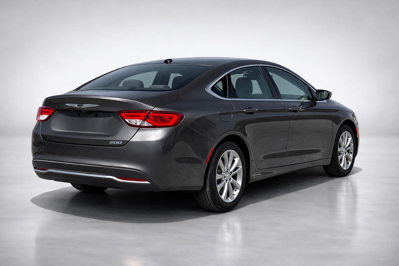 Chrysler 200  2015