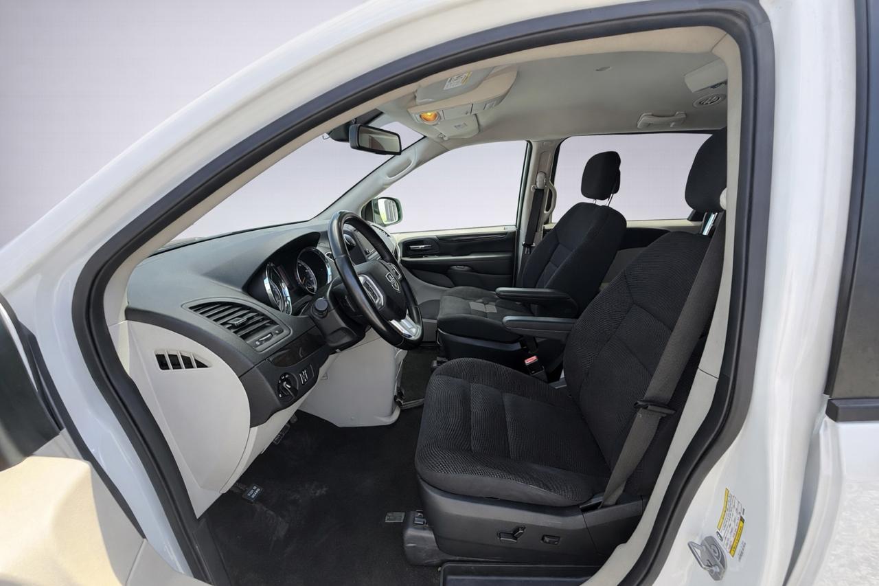 Dodge Grand Caravan  2020