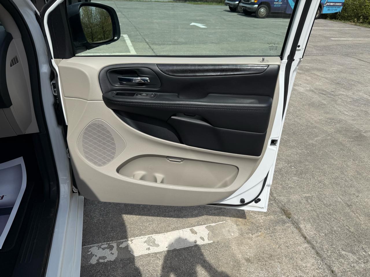 Dodge Grand Caravan  2020