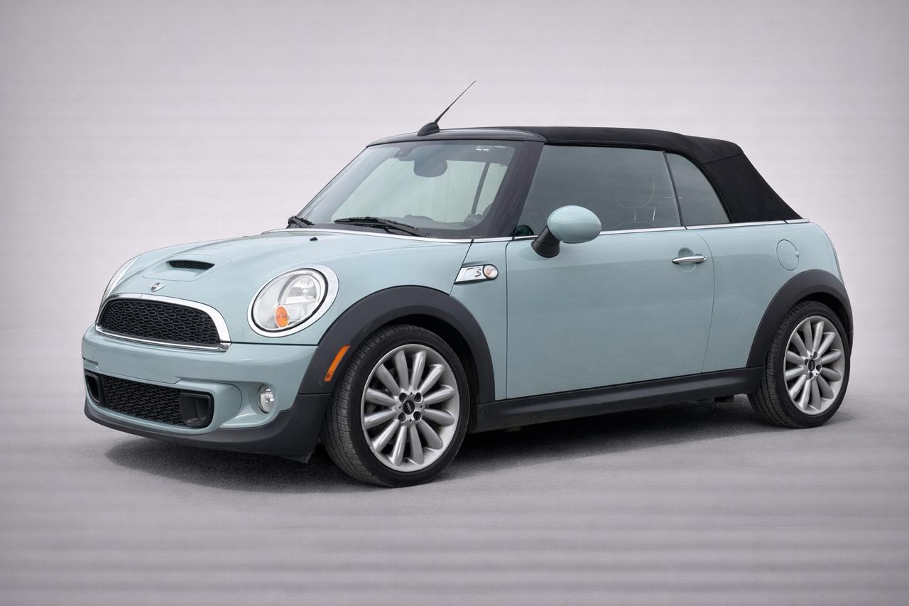 MINI Cooper Convertible  2012