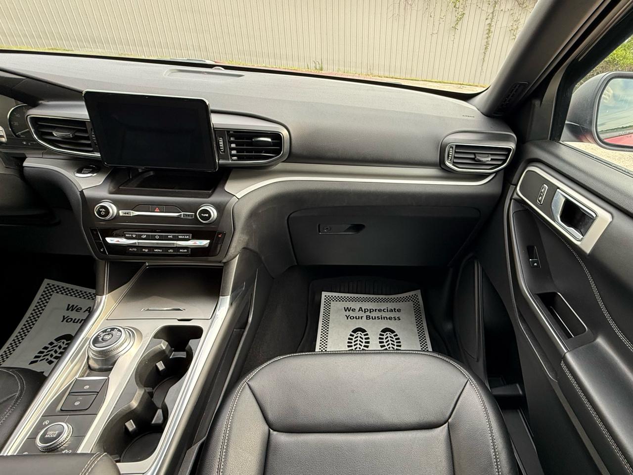 Ford Explorer XLT 4WD 2020