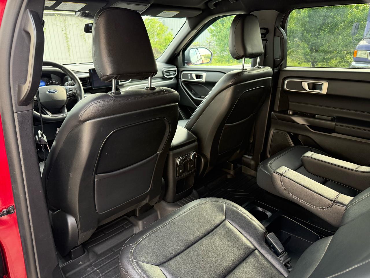 Ford Explorer XLT 4WD 2020
