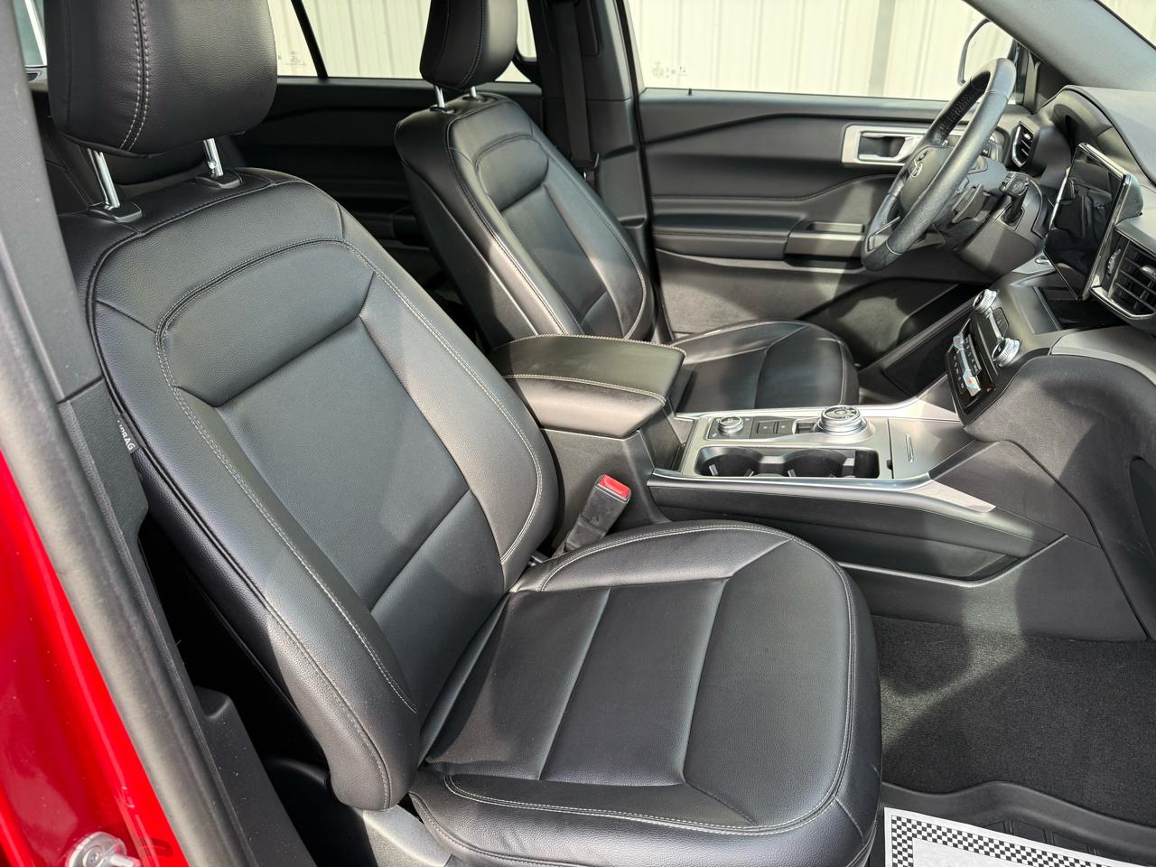 Ford Explorer XLT 4WD 2020