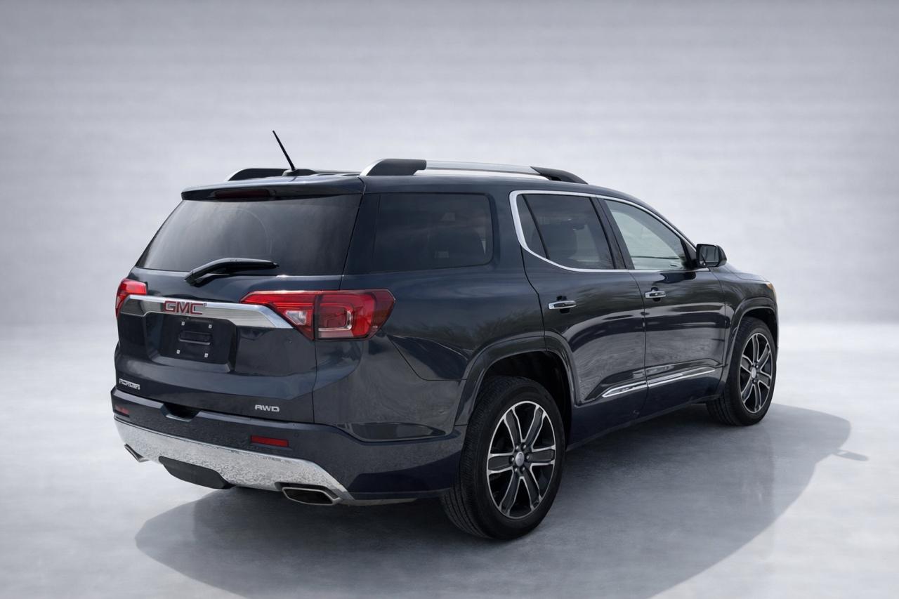 GMC Acadia Denali AWD 2019