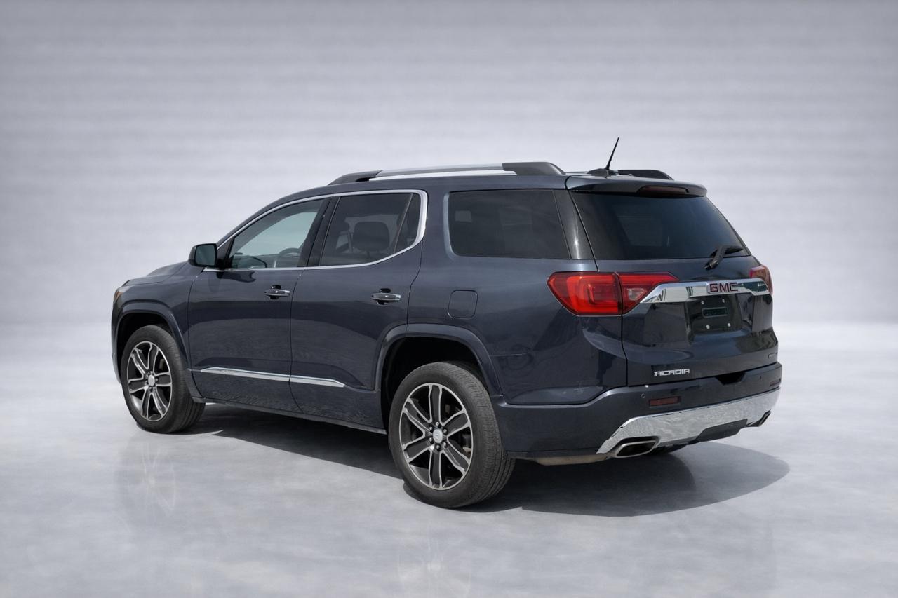 GMC Acadia Denali AWD 2019