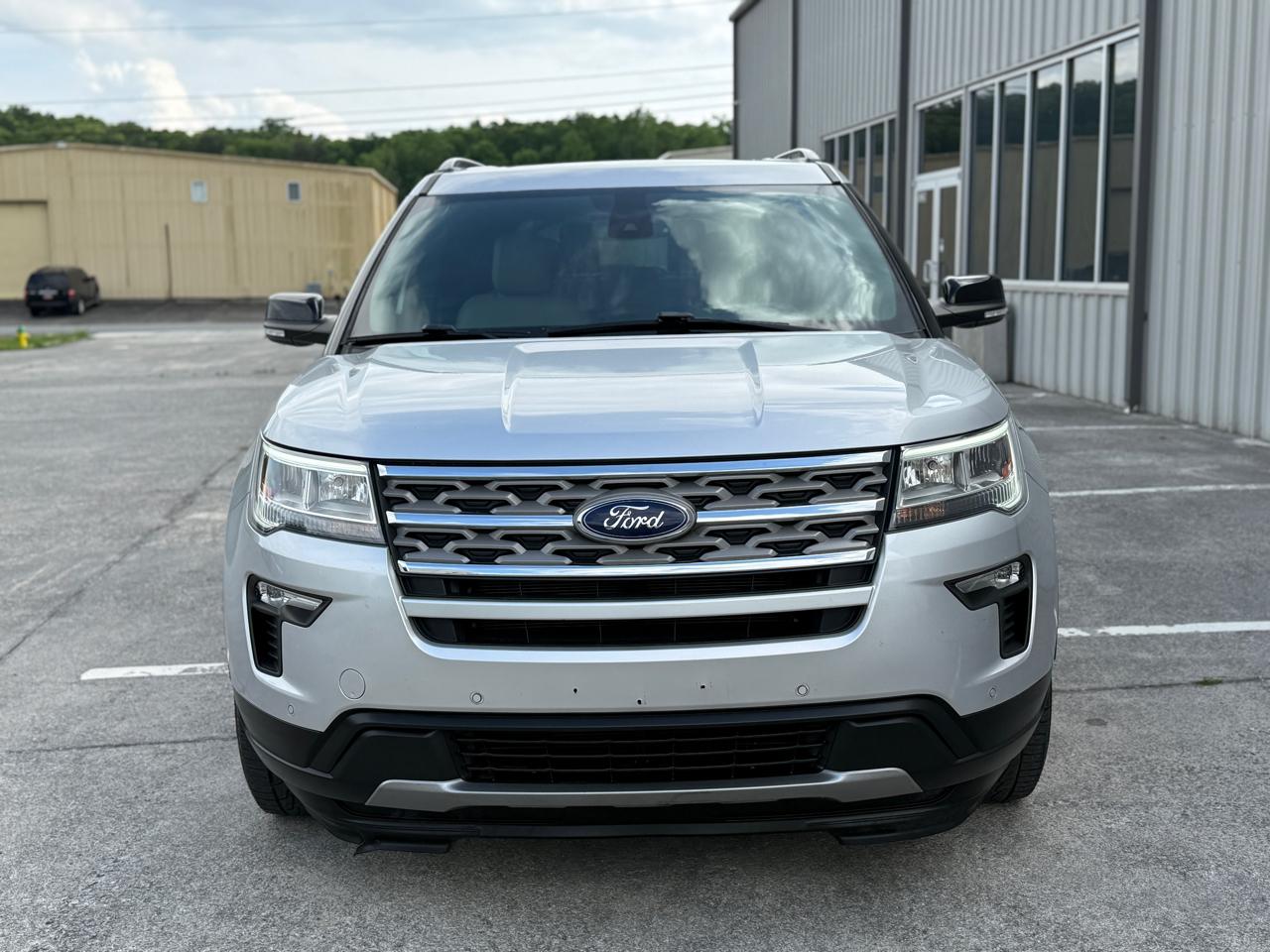 Ford Explorer XLT 4WD 2018