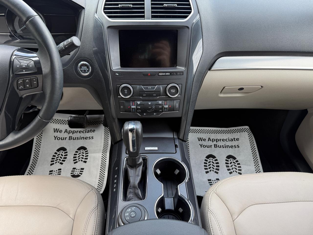 Ford Explorer XLT 4WD 2018