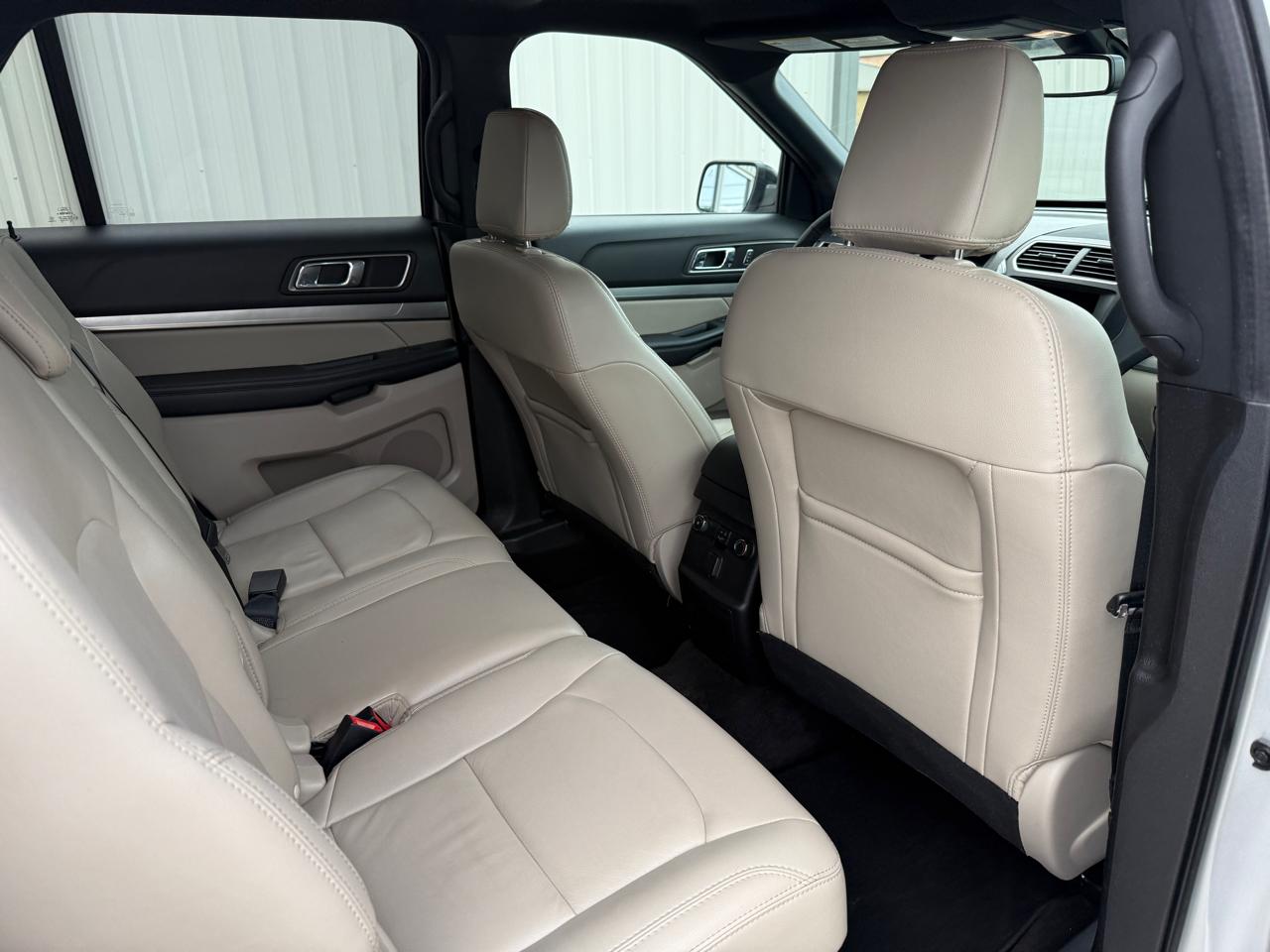 Ford Explorer XLT 4WD 2018