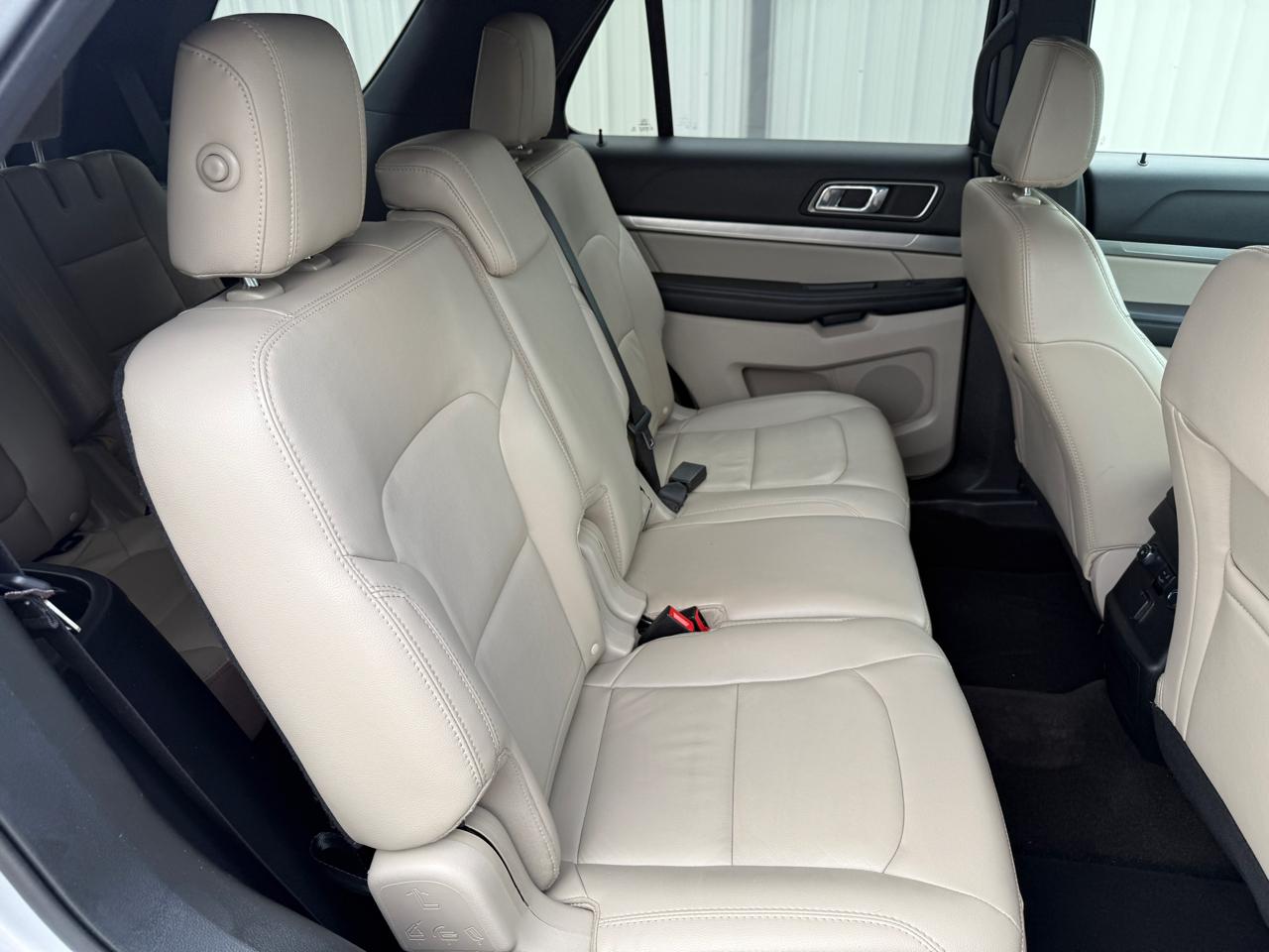 Ford Explorer XLT 4WD 2018