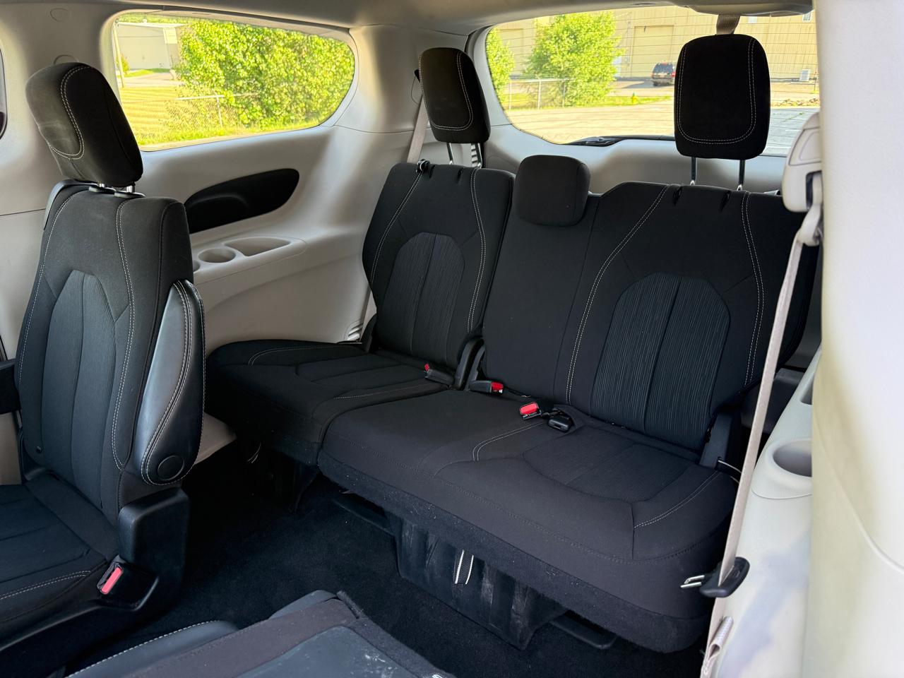 Chrysler Voyager  2022