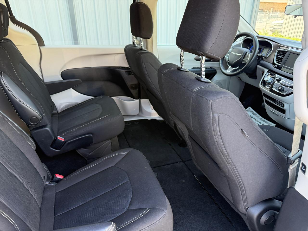 Chrysler Voyager  2022