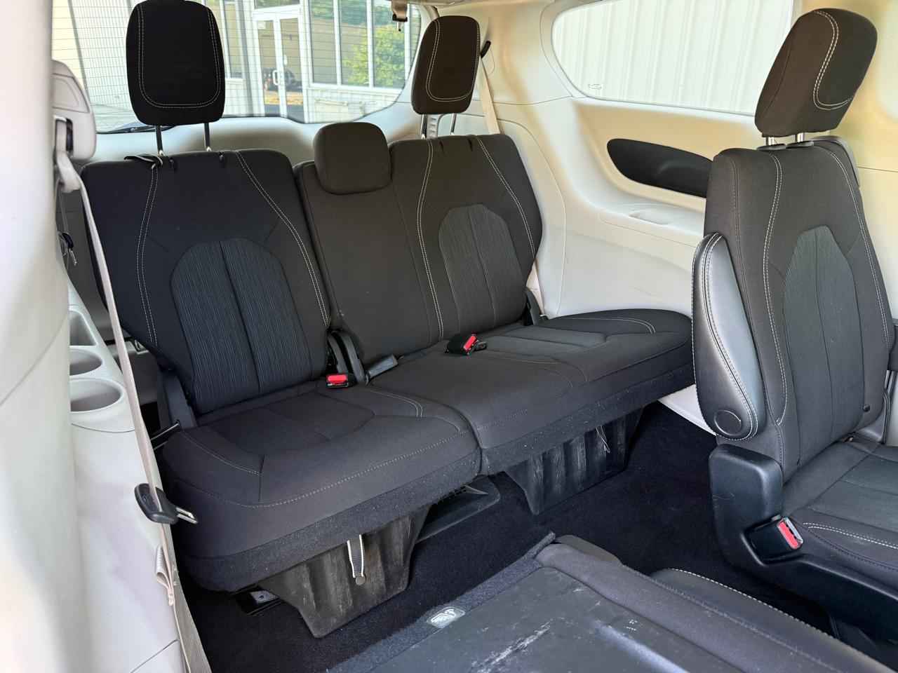 Chrysler Voyager  2022