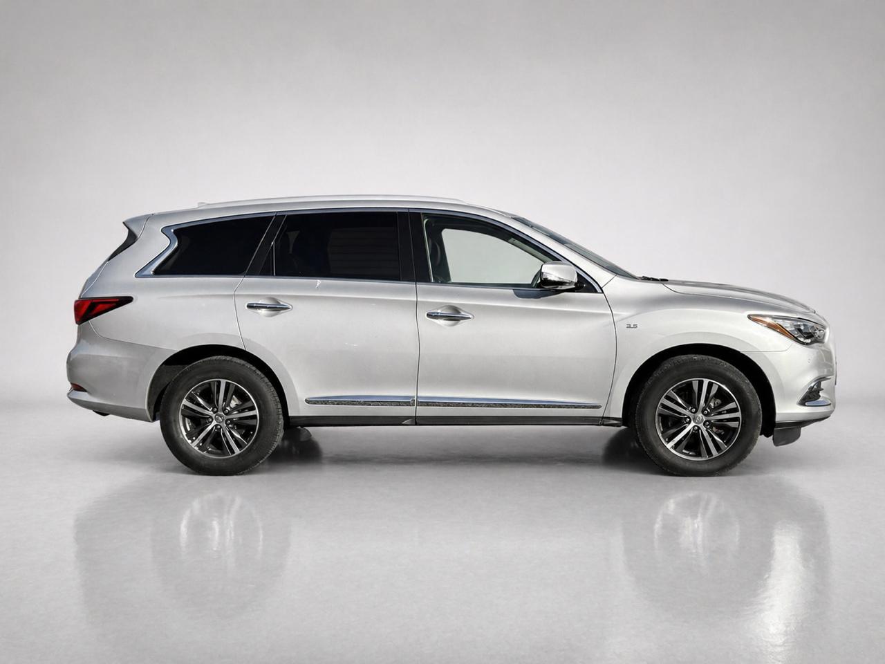 Infiniti QX60 LUXE AWD 2019