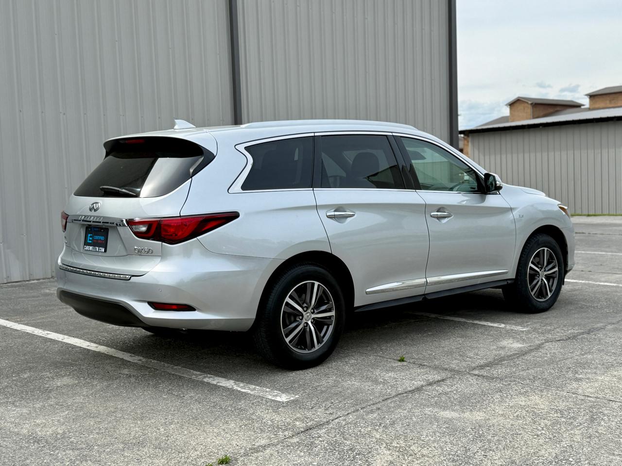 Infiniti QX60 LUXE AWD 2019