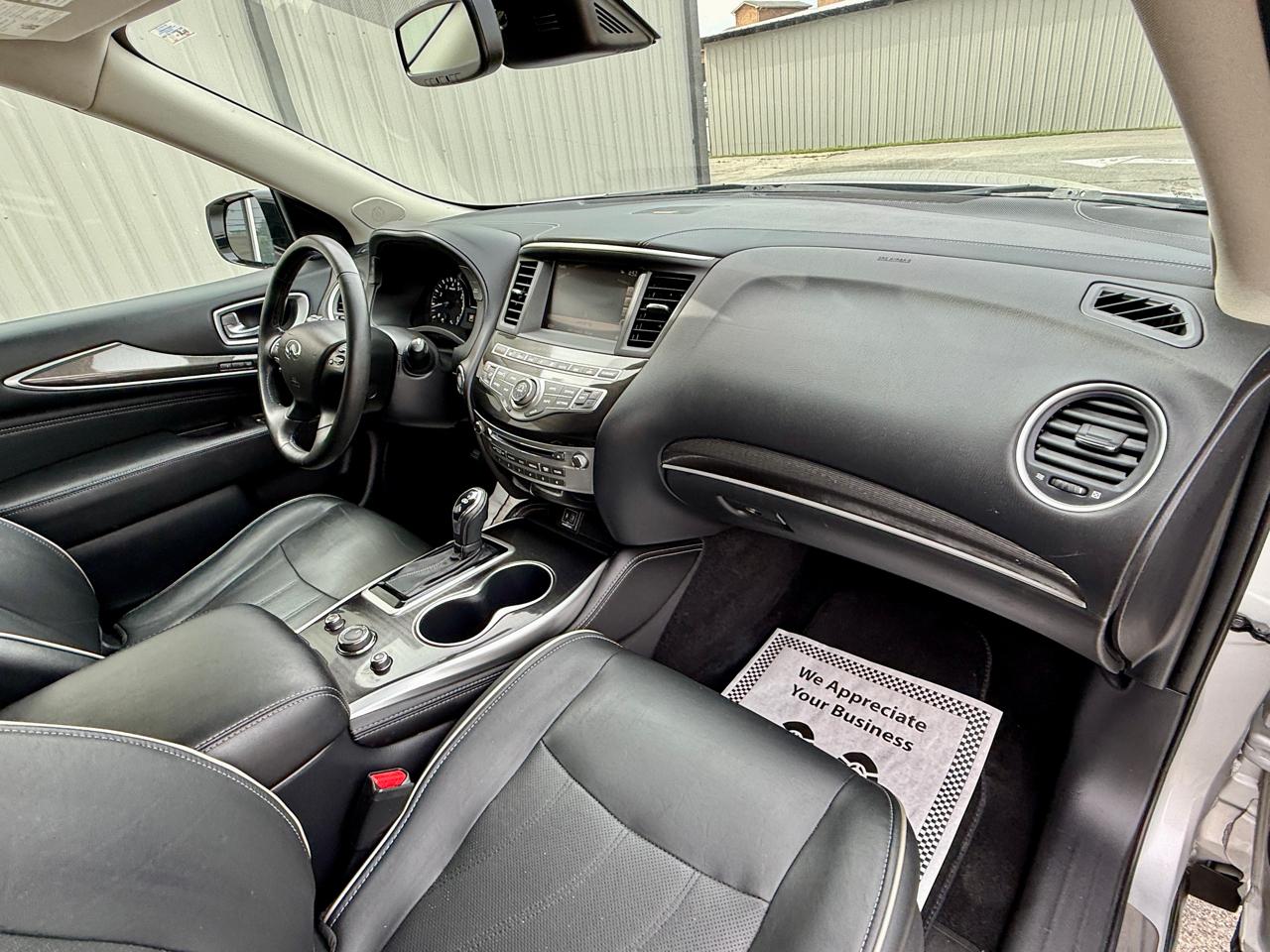 Infiniti QX60 LUXE AWD 2019