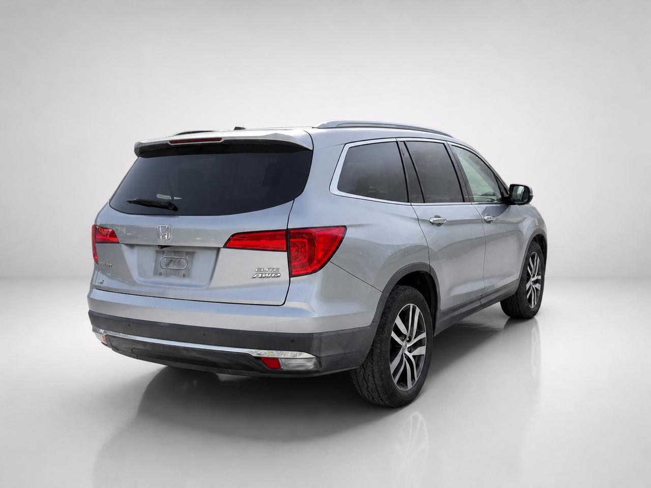 Honda Pilot Elite AWD 2016