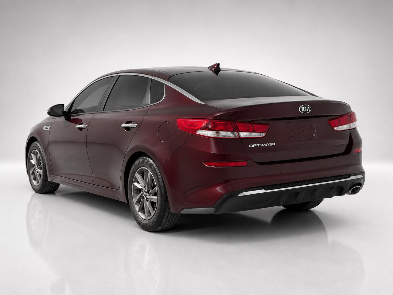 Kia Optima  2020