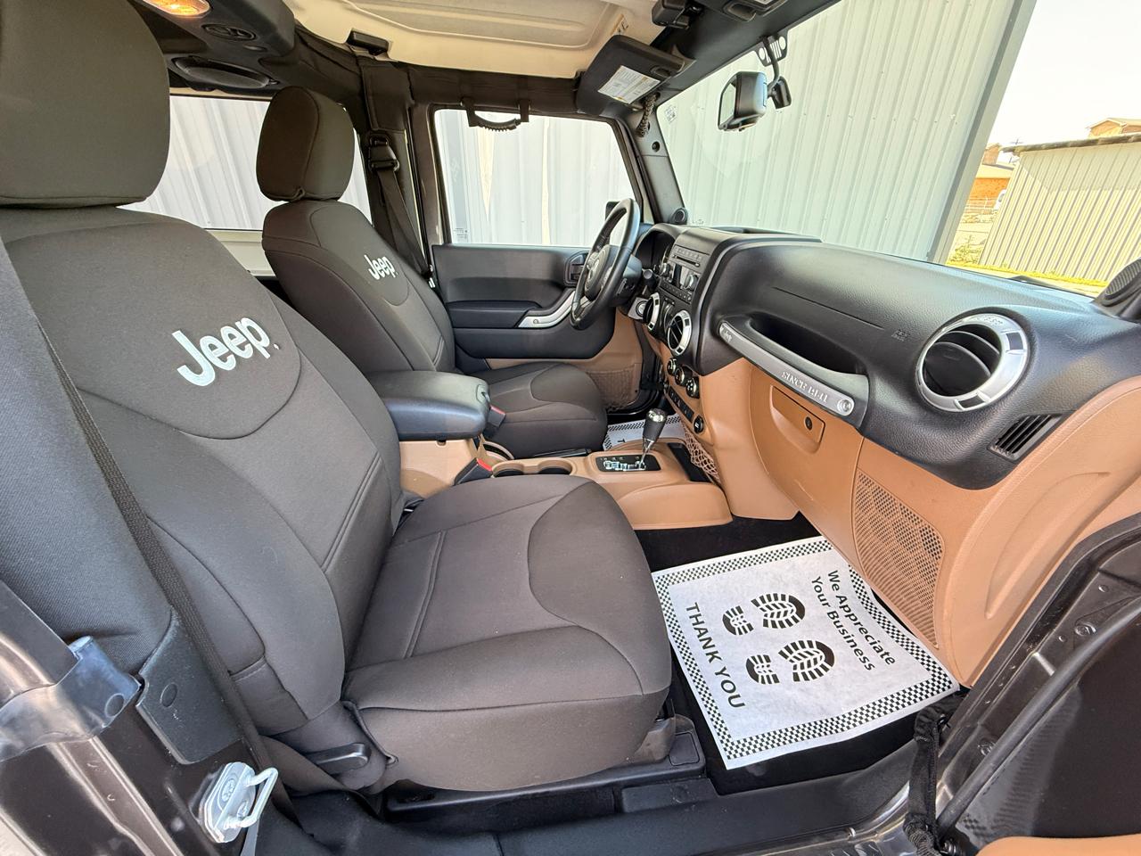 Jeep Wrangler  2014