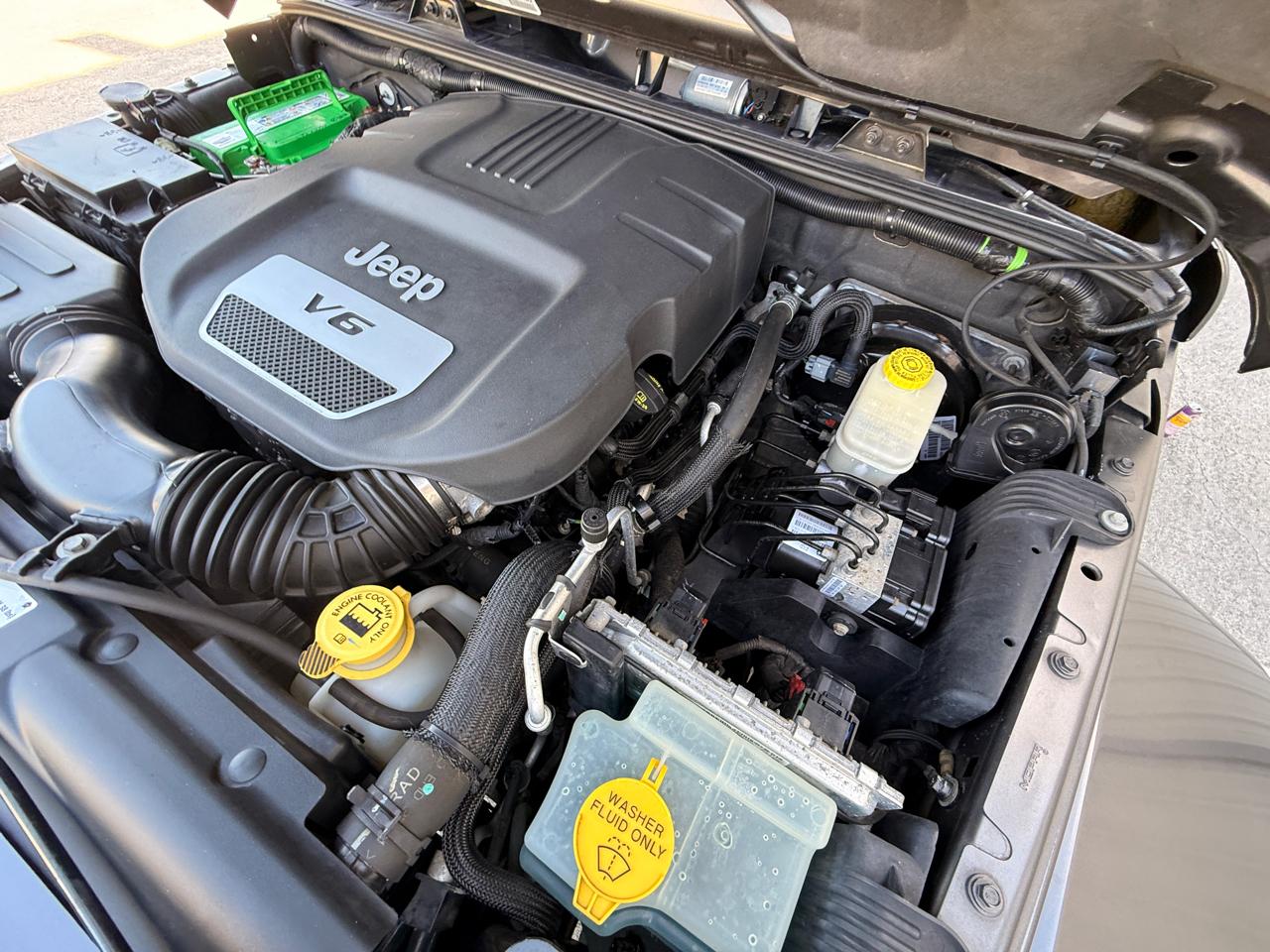 Jeep Wrangler  2014