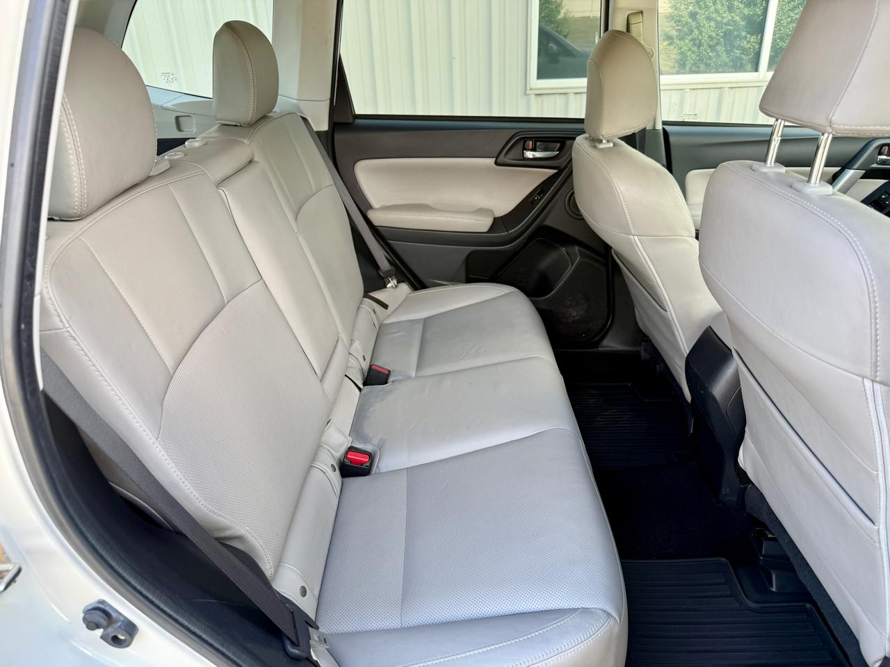 Subaru Forester  2017