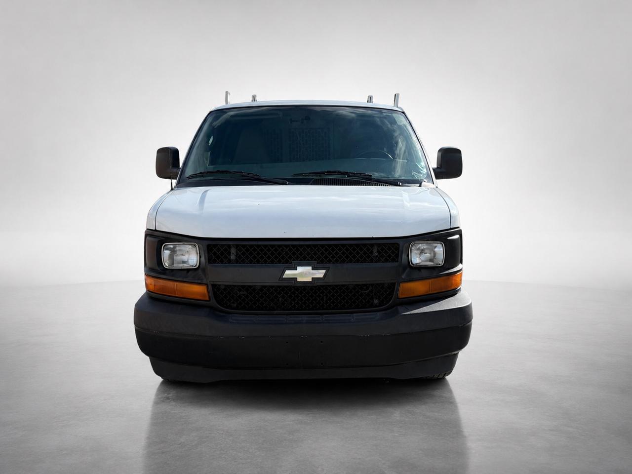 Chevrolet Express Cargo Van RWD 2500 155" 2017