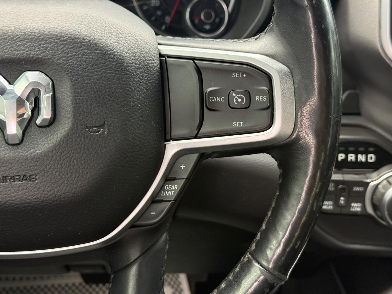 RAM 1500 Big Horn/Lone Star 4x4 Crew Cab 5'7" Box 2019