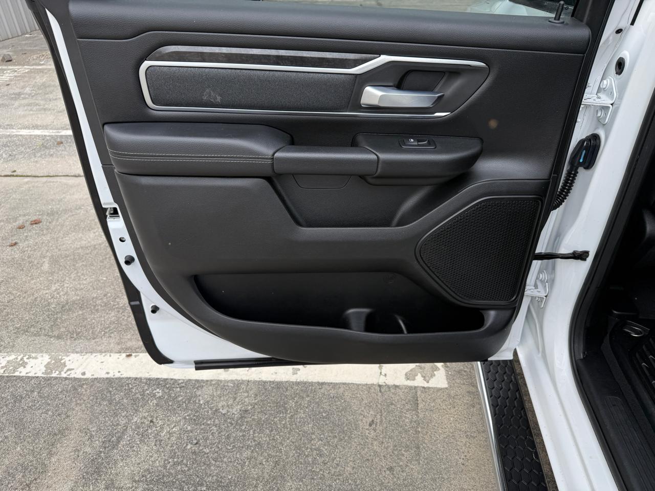 RAM 1500 Big Horn/Lone Star 4x4 Crew Cab 5'7" Box 2019