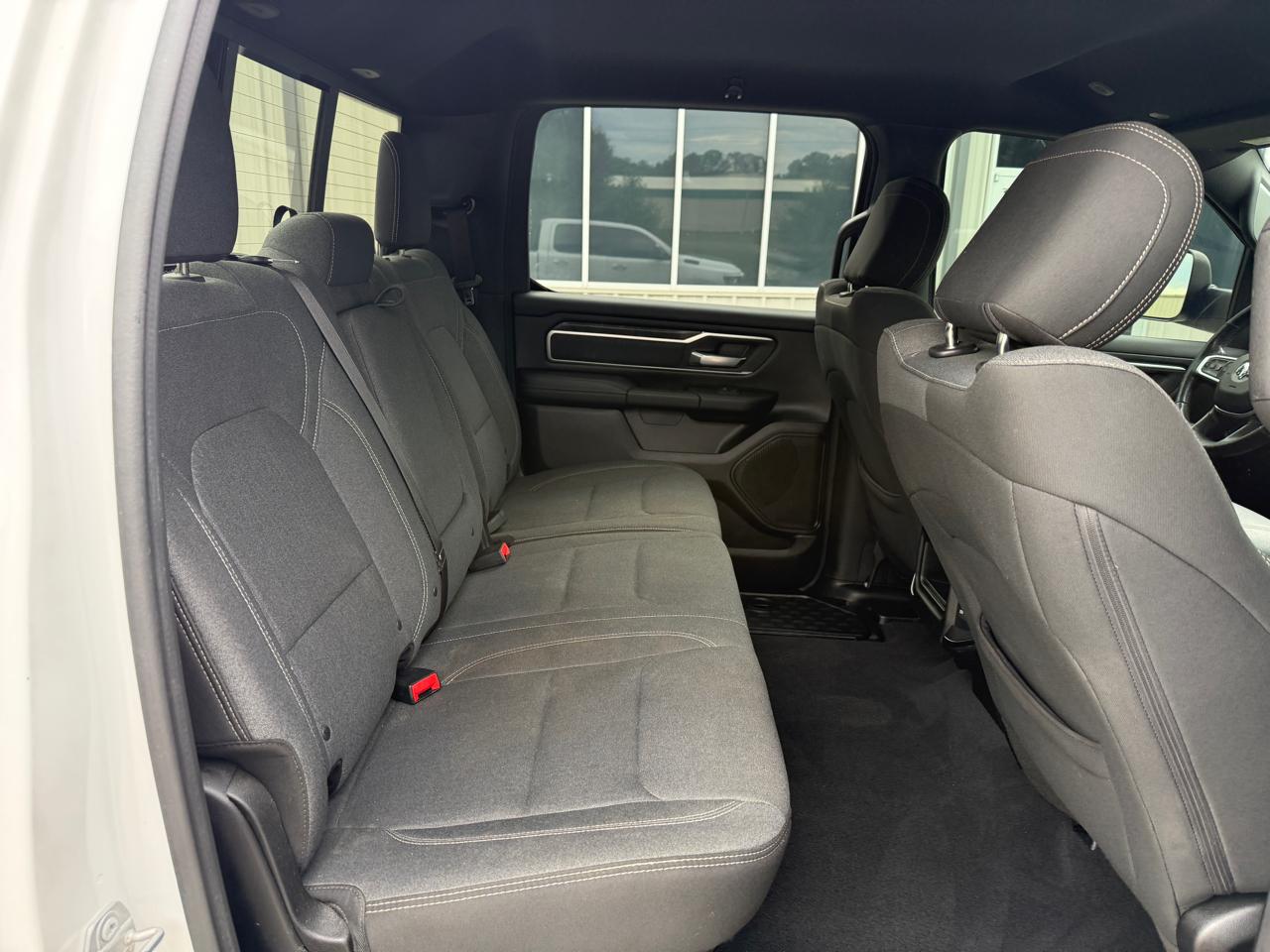 RAM 1500 Big Horn/Lone Star 4x4 Crew Cab 5'7" Box 2019