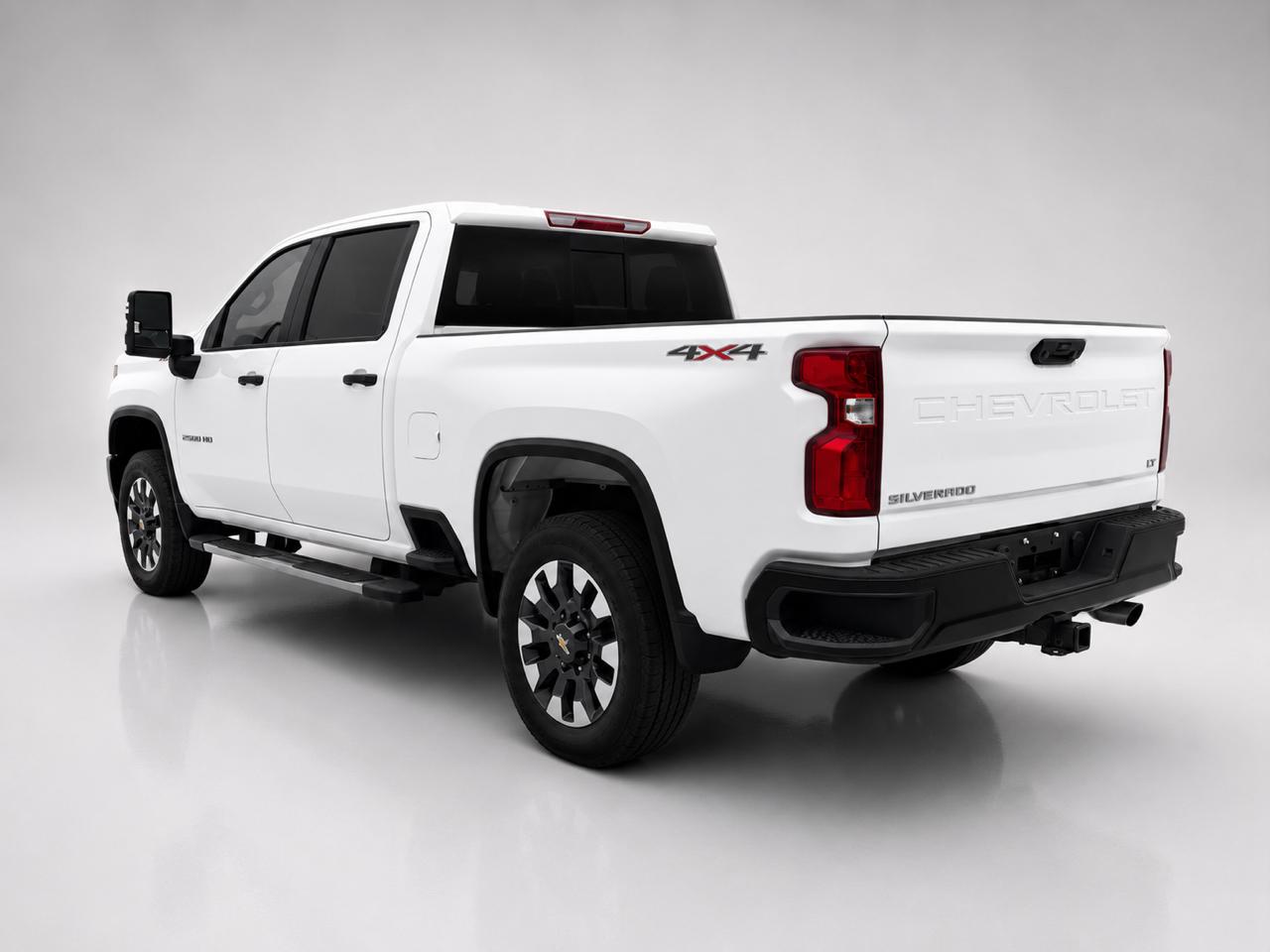 Chevrolet Silverado 2500HD 4WD Crew Cab 159" Custom 2021