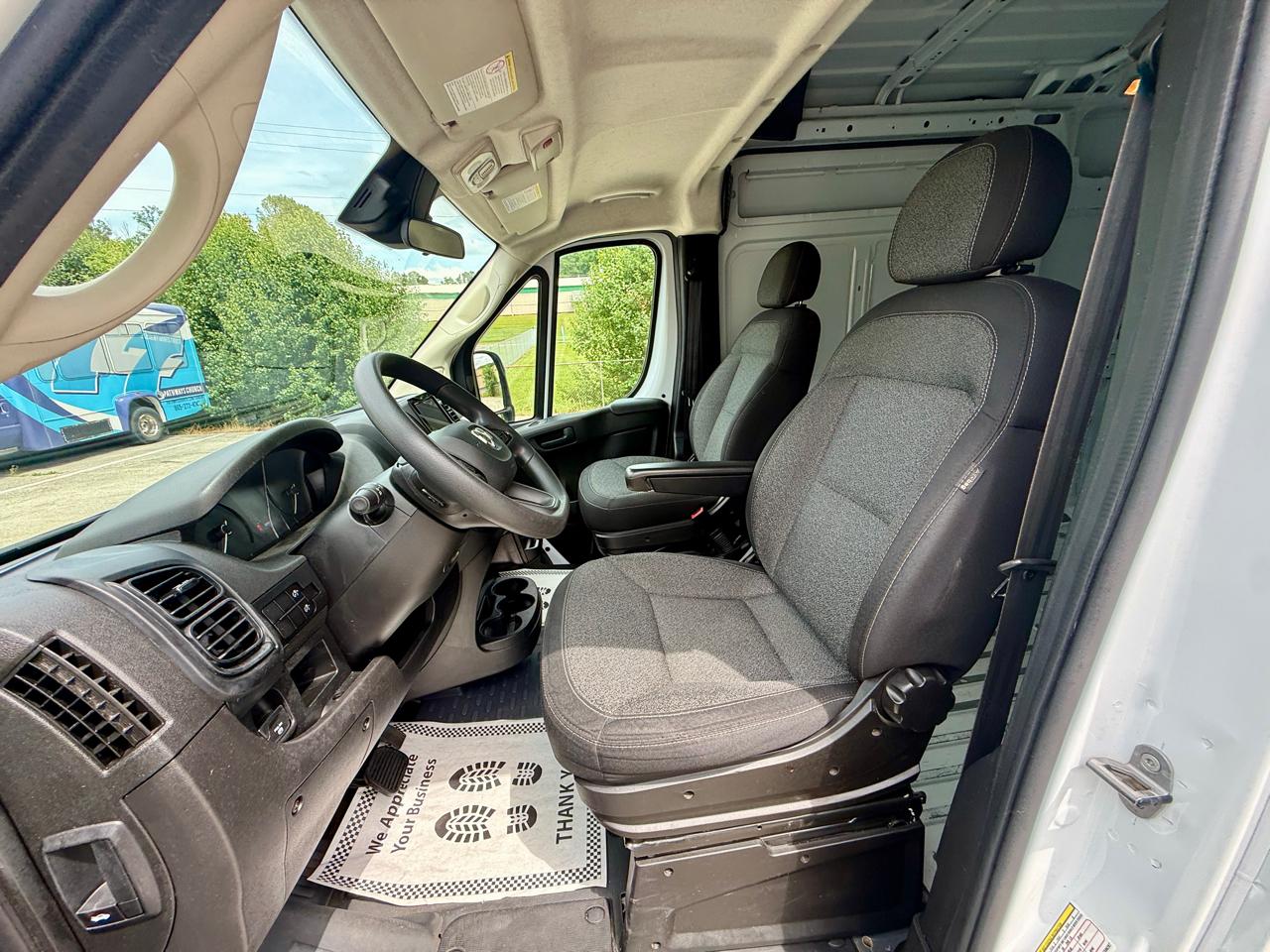 RAM ProMaster Cargo Van  2023