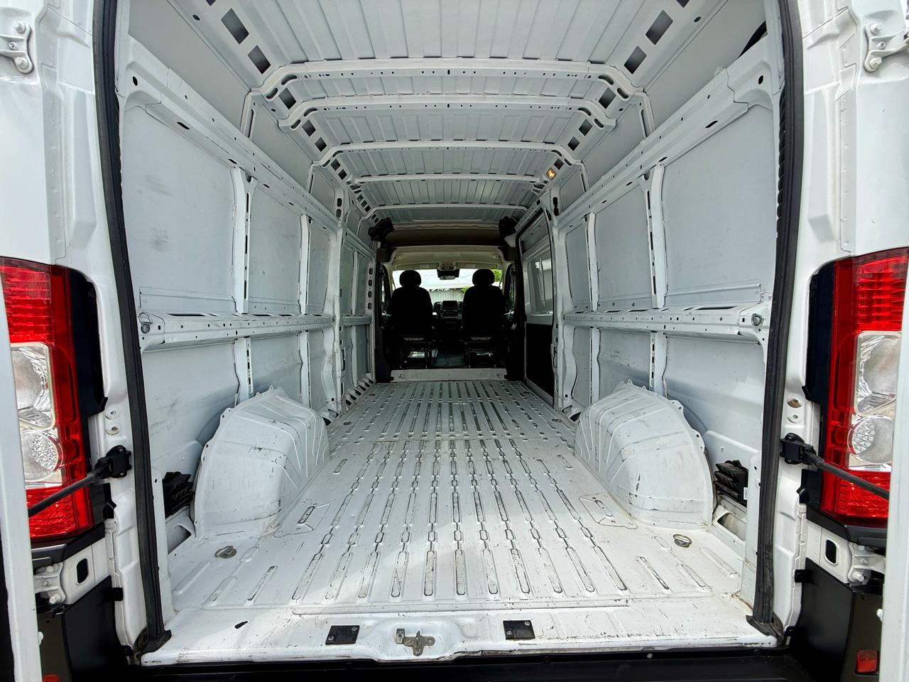 RAM ProMaster Cargo Van  2023