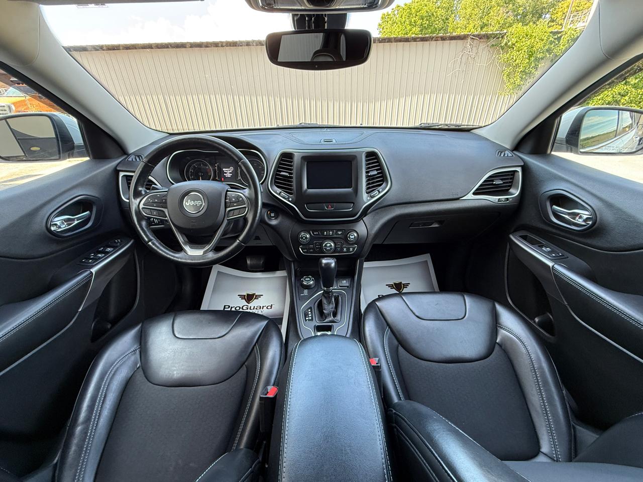 Jeep Cherokee Latitude Plus 4WD 2019